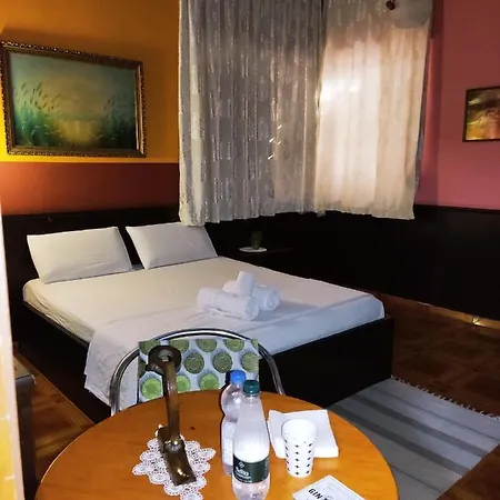 Otel Rex Tiran