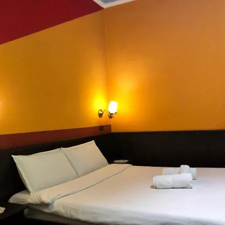 Otel Rex Tiran